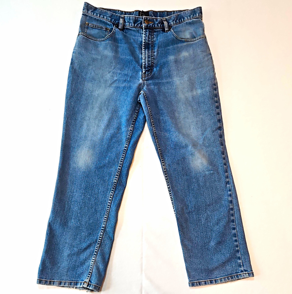 Jos. A. Bank Men’s Blue Medium Wash Denim Jeans Straight Leg Regular Fit 35x29